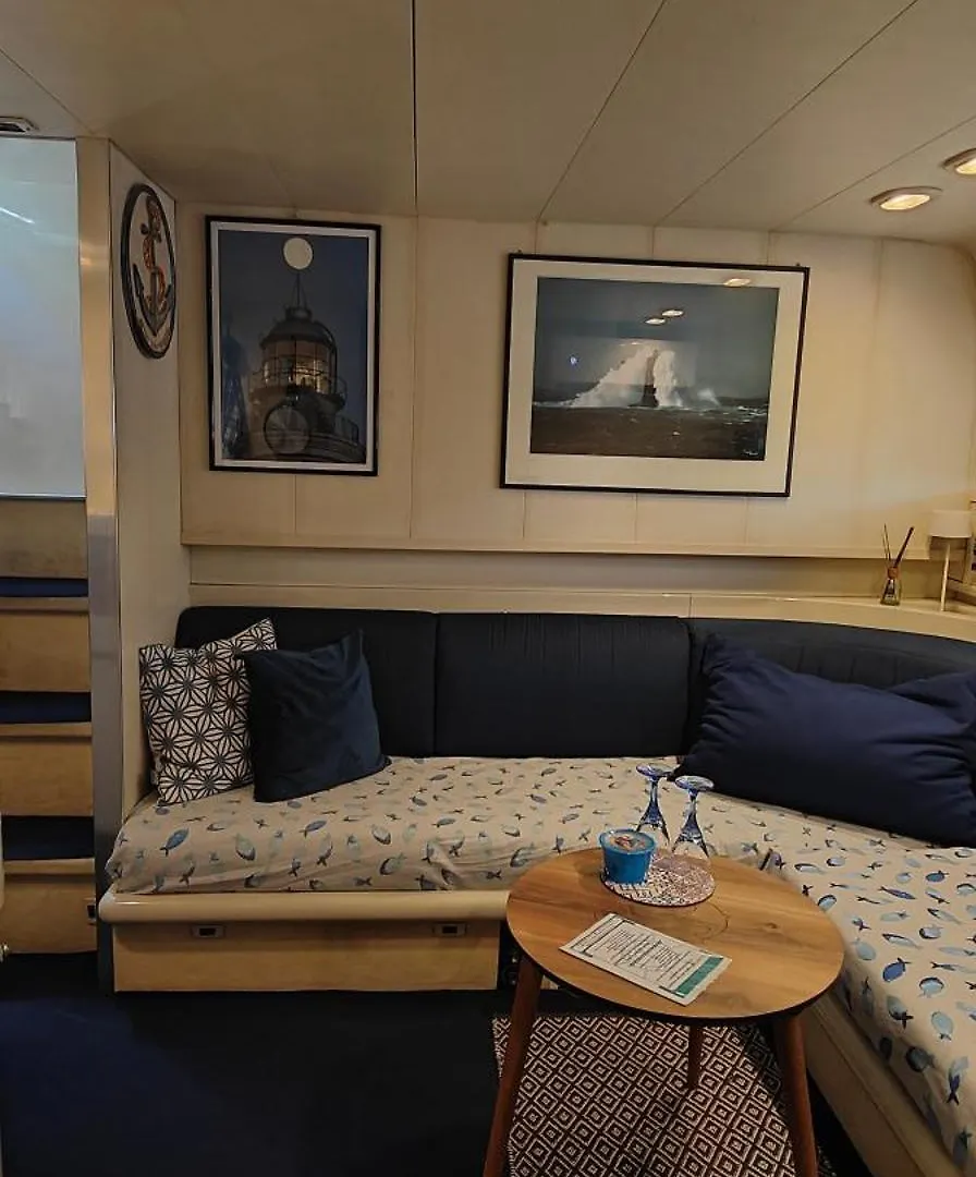 Desire Charming House Boat Hotel Palermo Italy